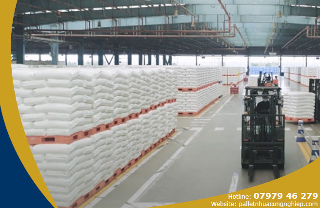 Pallet nhựa chịu tải tĩnh tốt